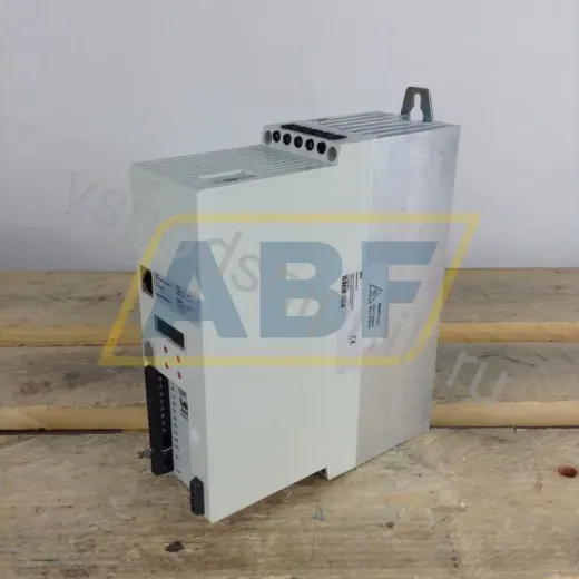 Электродвигатель E84AVBDE1522SX0 Lenze