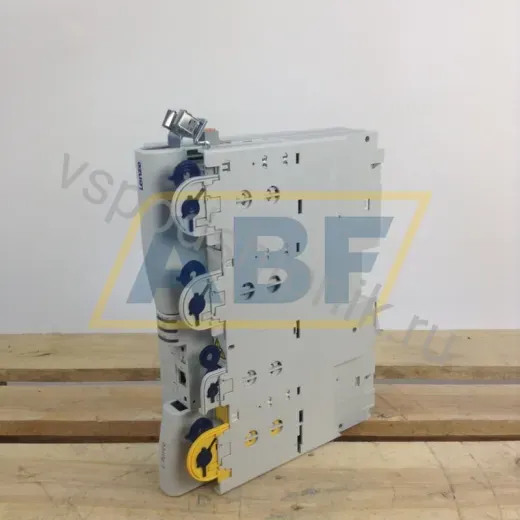 Привод / преобразователь E94ASHE0044B22NNPM Lenze