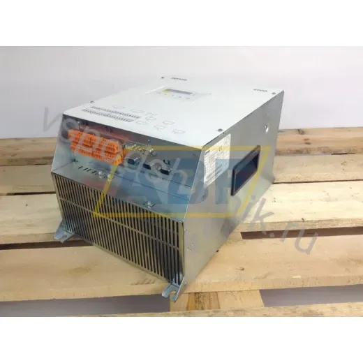 Привод / преобразователь EVD4902-E-V013 Lenze