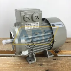 Электродвигатель 1LE1002-0CA32-2NA4 Siemens, 0,55 кВт