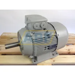 Электродвигатель 1LE1002-1DC23-4AA0 Siemens, 7,5 кВт