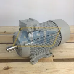 Электродвигатель 1LE1003-0EB42-2AA4 Siemens, 1,5 кВт