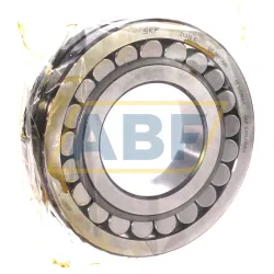 Сферический роликовый подшипник 21315E SKF